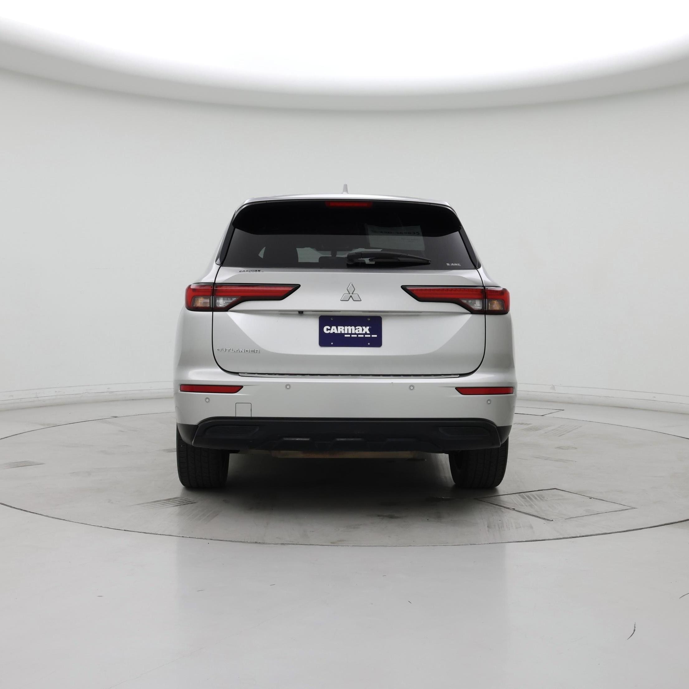 Thumbnail: 2022 Mitsubishi Outlander - 6