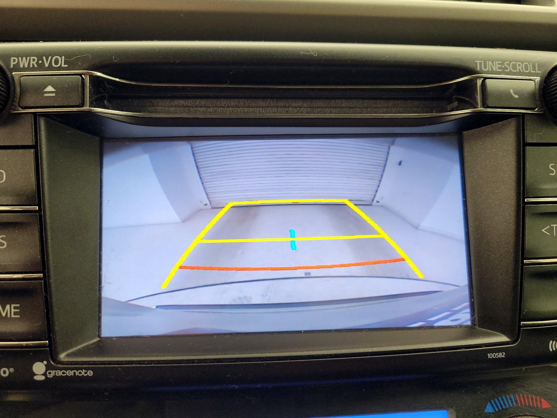 Thumbnail: 2017 Toyota RAV4 - 14