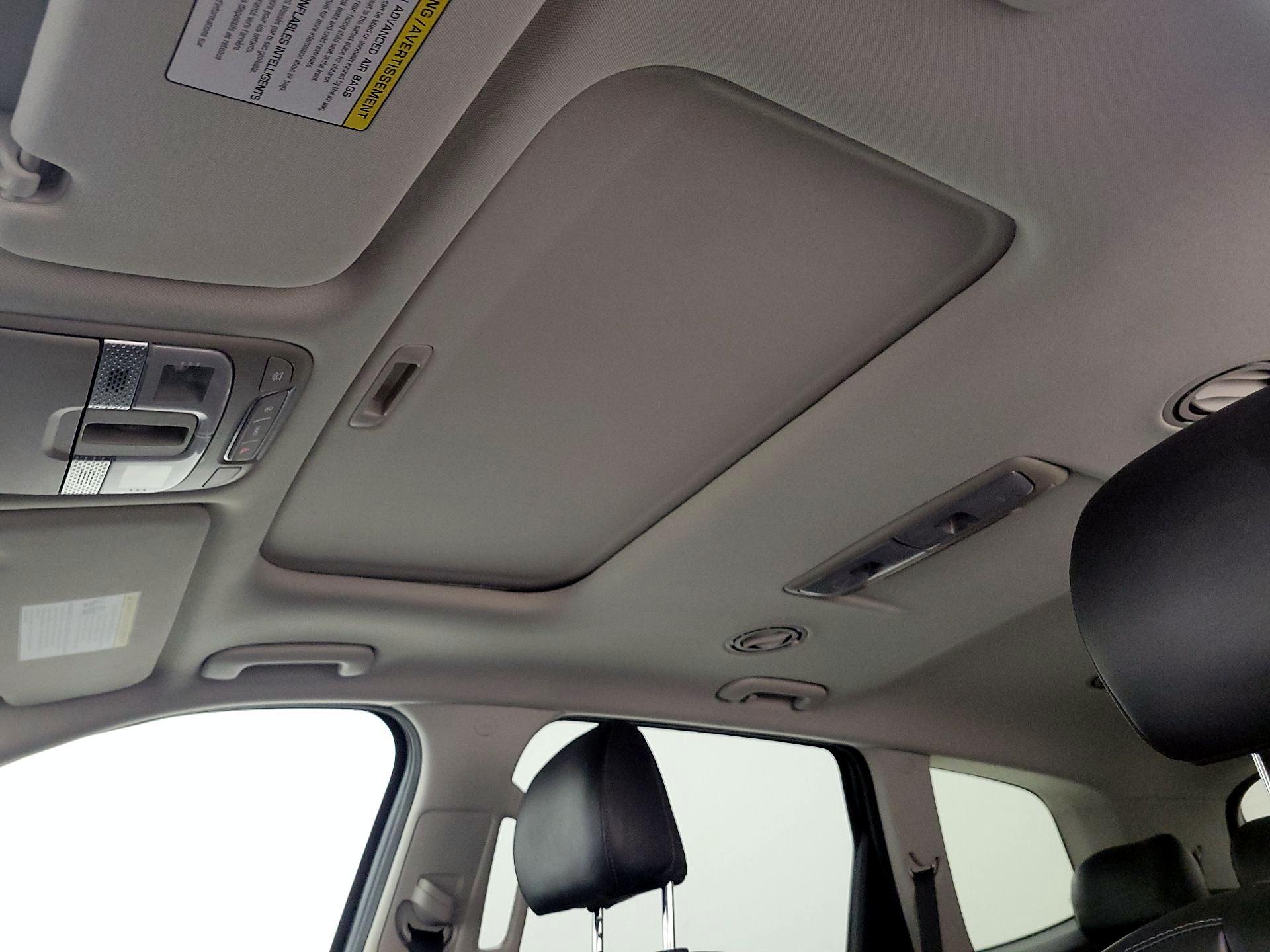 Thumbnail: 2020 Kia Telluride - 19