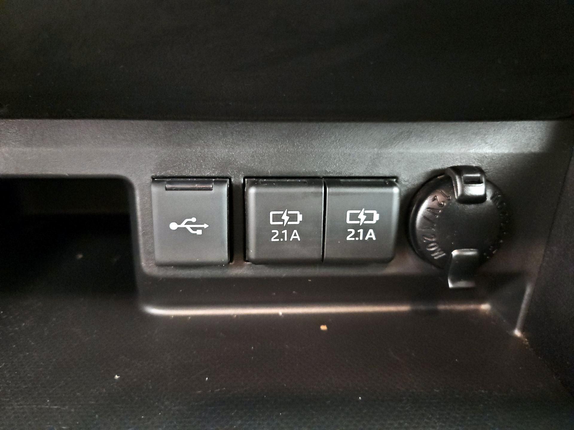 Thumbnail: 2021 Toyota Highlander - 19