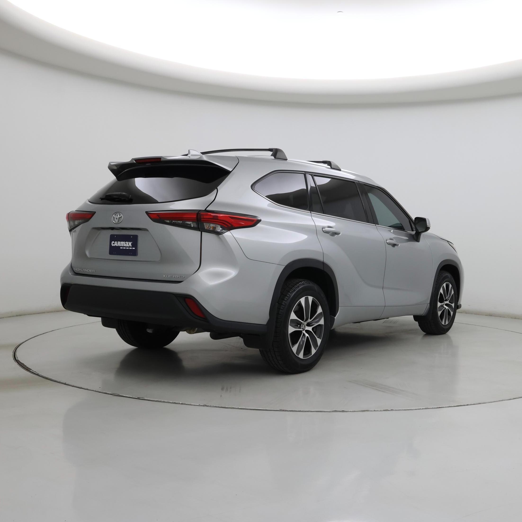 Thumbnail: 2021 Toyota Highlander - 8