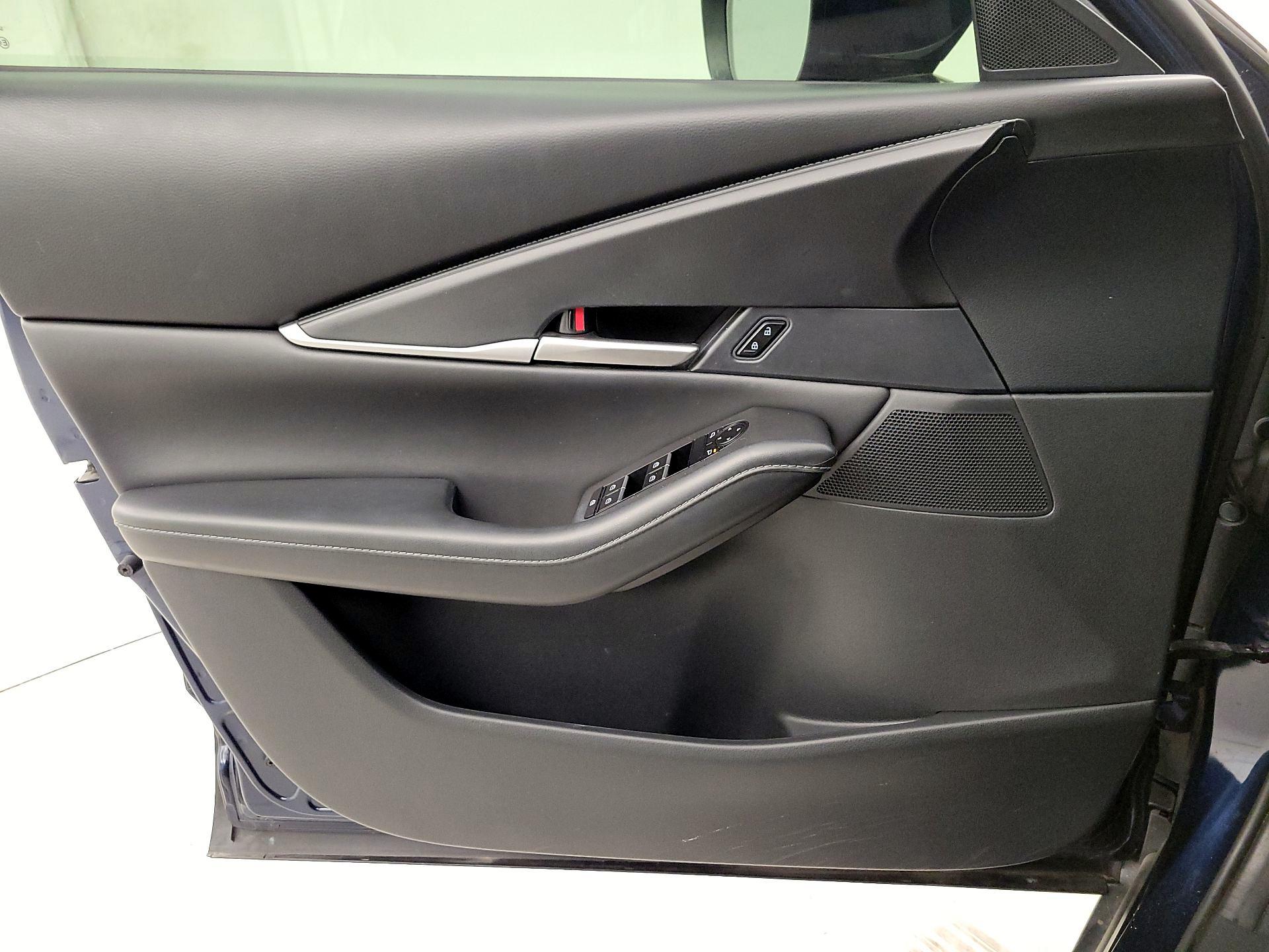 Thumbnail: 2022 Mazda CX-30 - 12