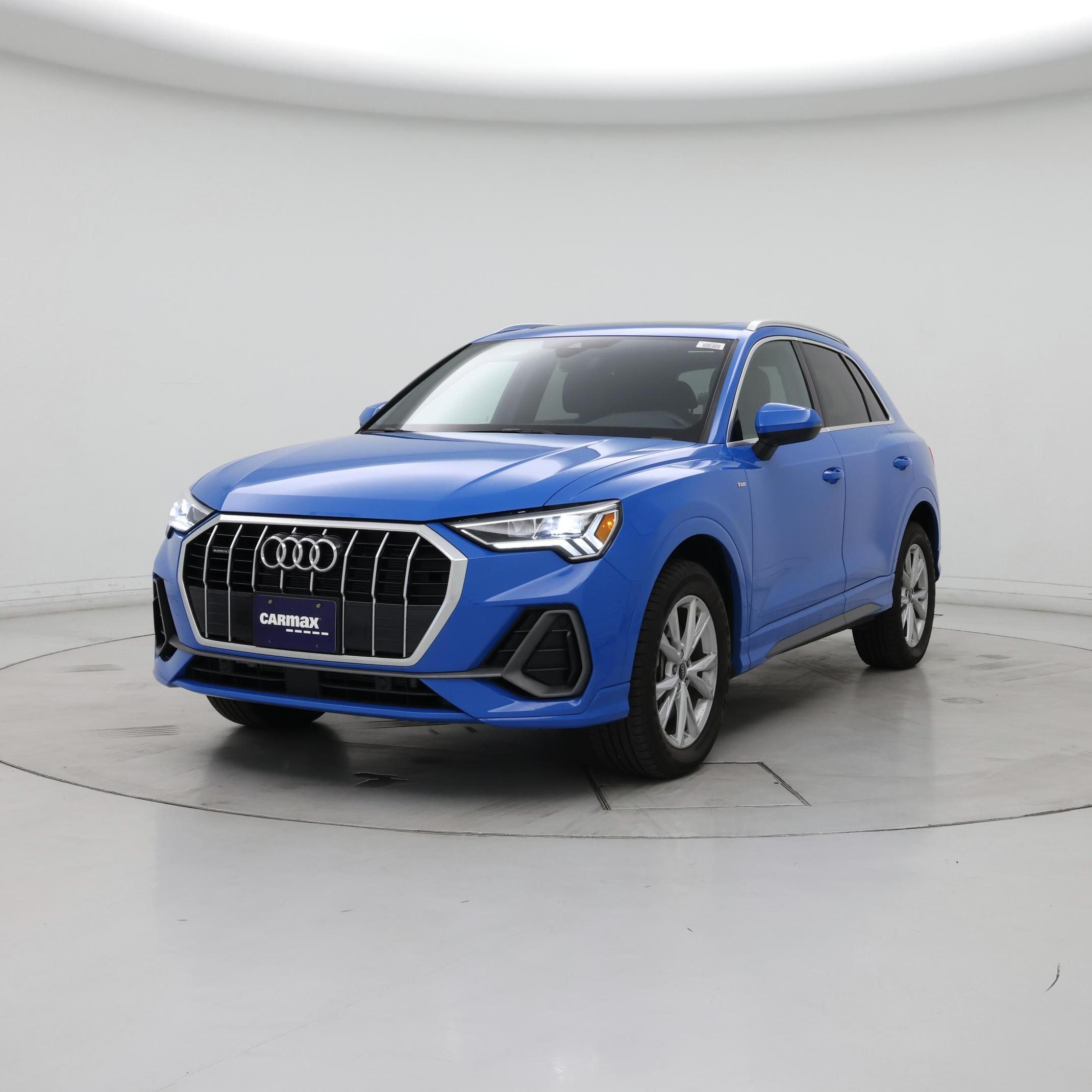 Thumbnail: 2023 Audi Q3 - 4