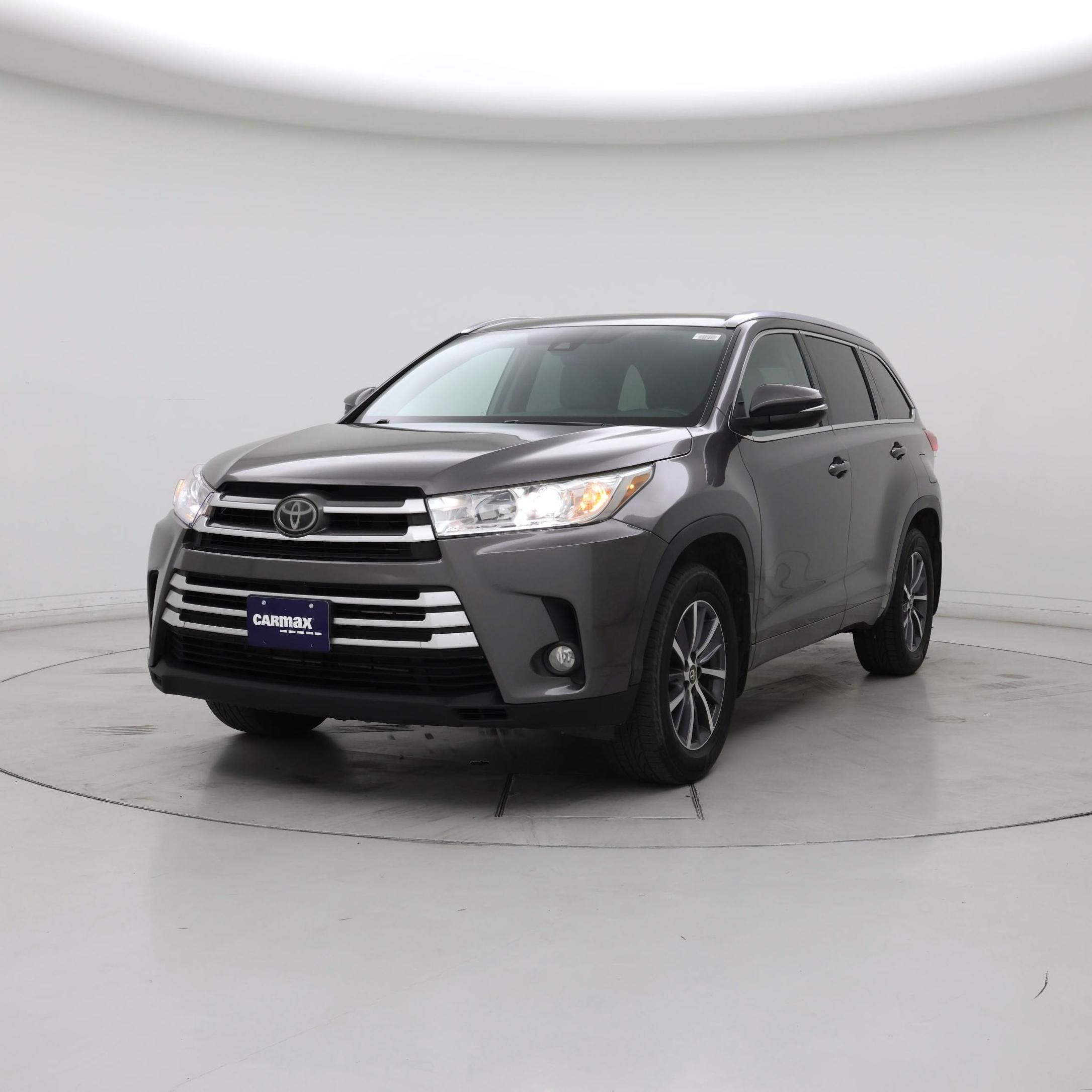 Thumbnail: 2018 Toyota Highlander - 4