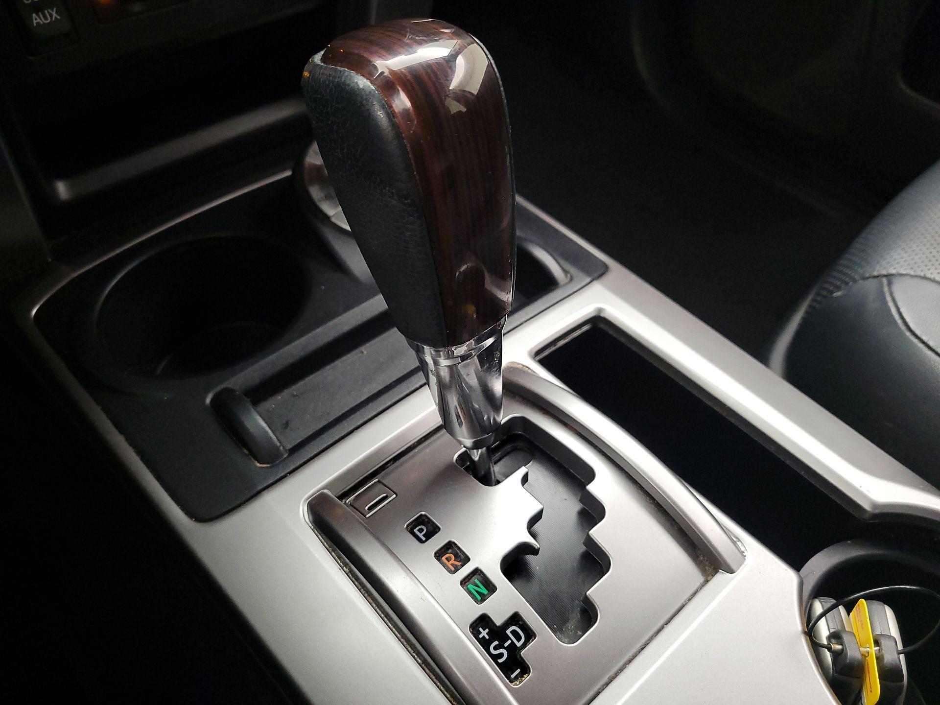 Thumbnail: 2019 Toyota 4Runner - 17