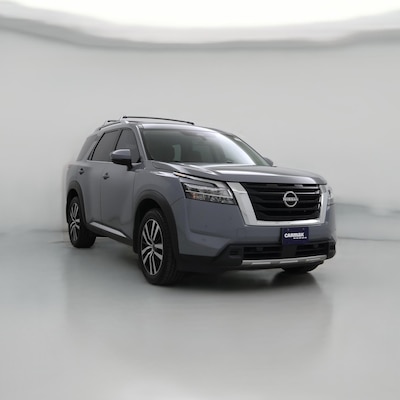 Gray 2023 Nissan Pathfinder Platinum