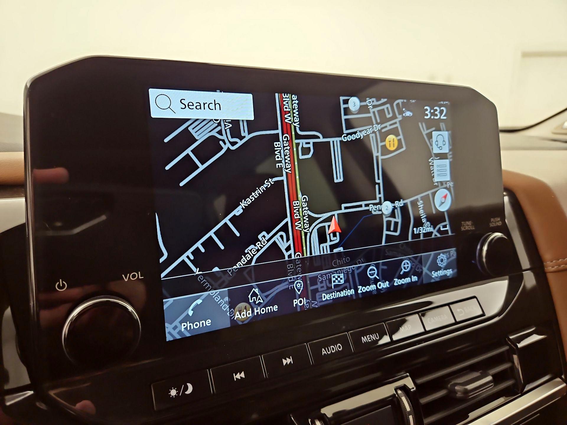 Thumbnail: 2023 Nissan Pathfinder - 14