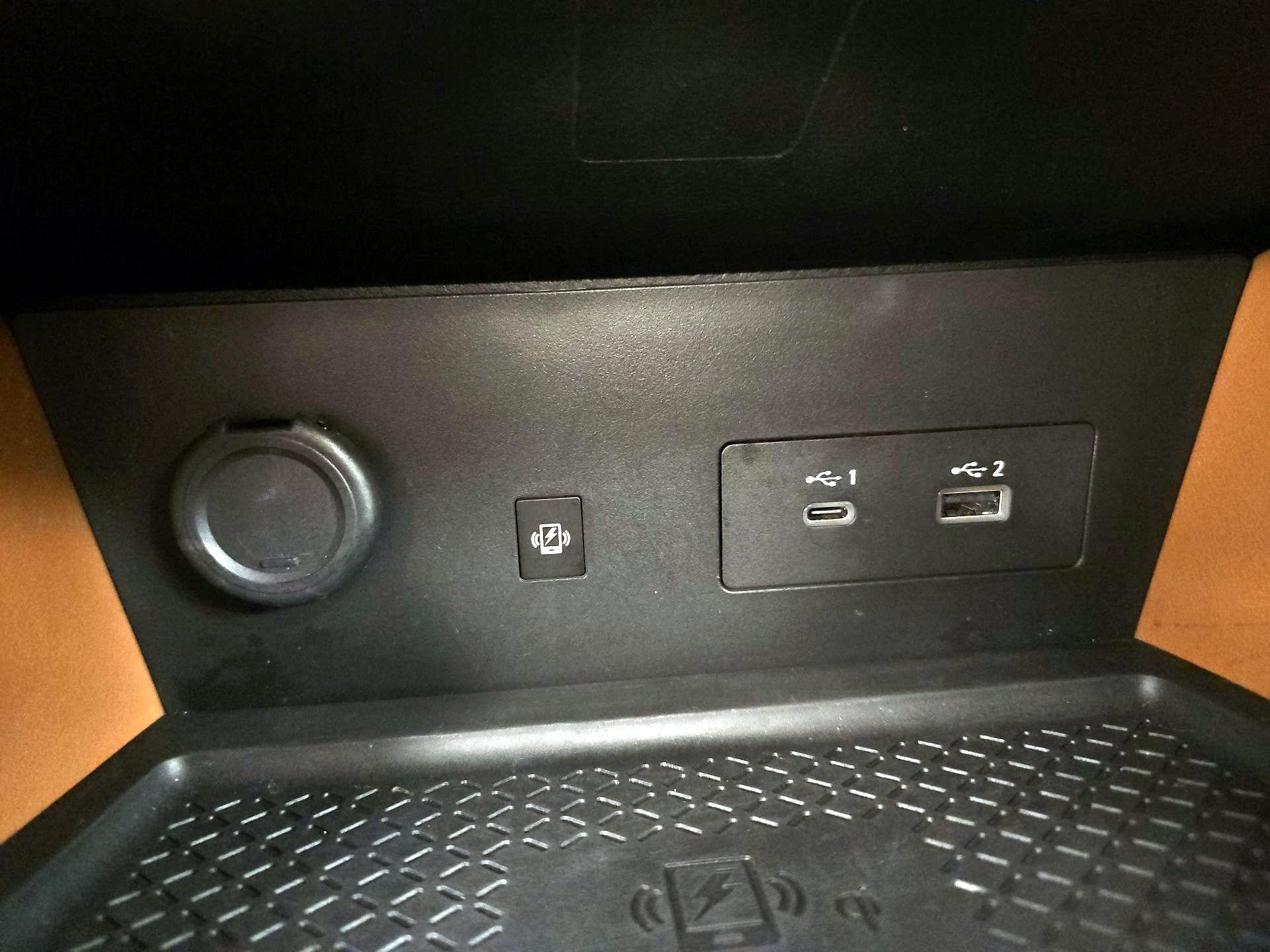 Thumbnail: 2023 Nissan Pathfinder - 19