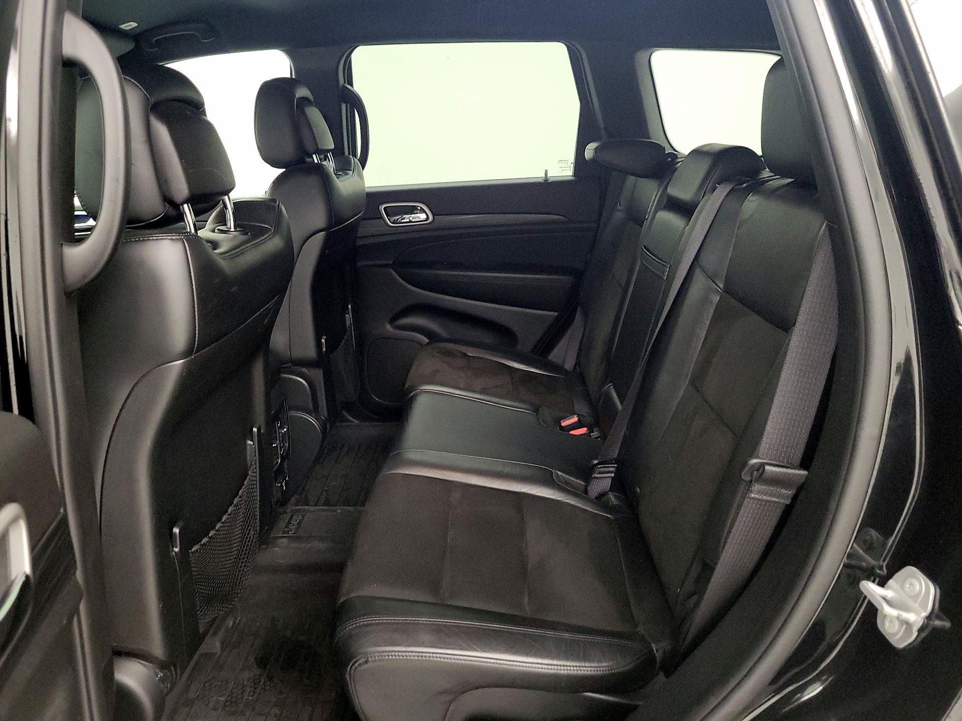 Thumbnail: 2021 Jeep Grand Cherokee - 18