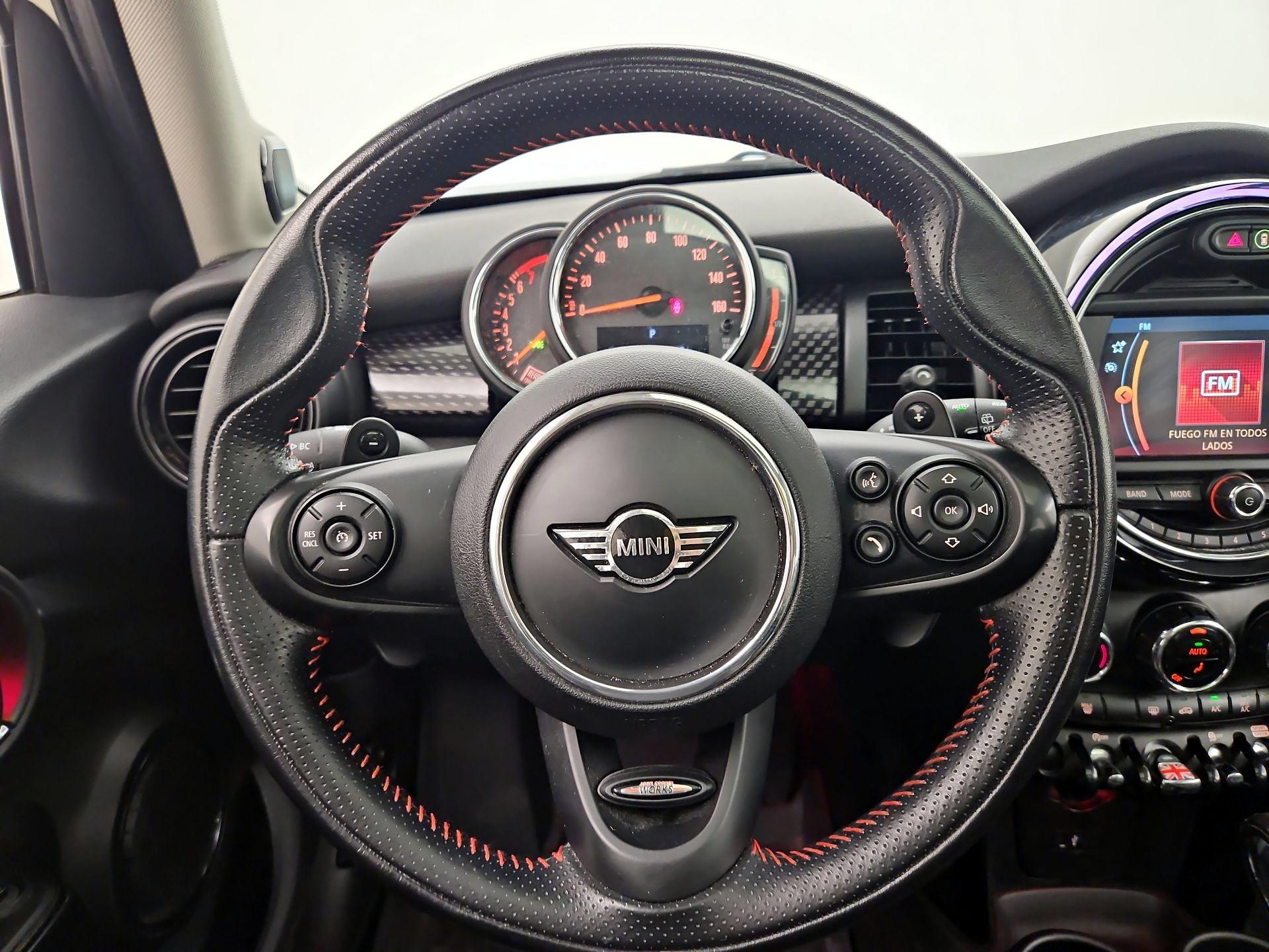 Thumbnail: 2019 MINI Cooper Hardtop - 10