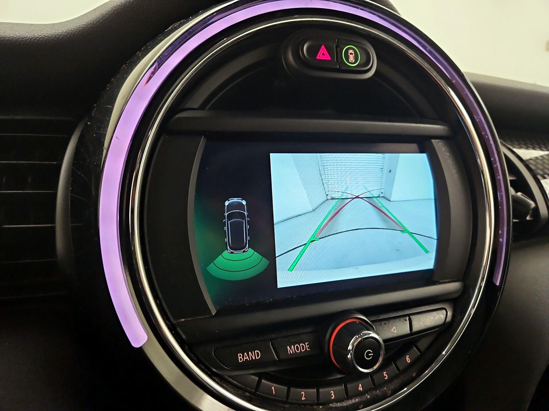 Thumbnail: 2019 MINI Cooper Hardtop - 14