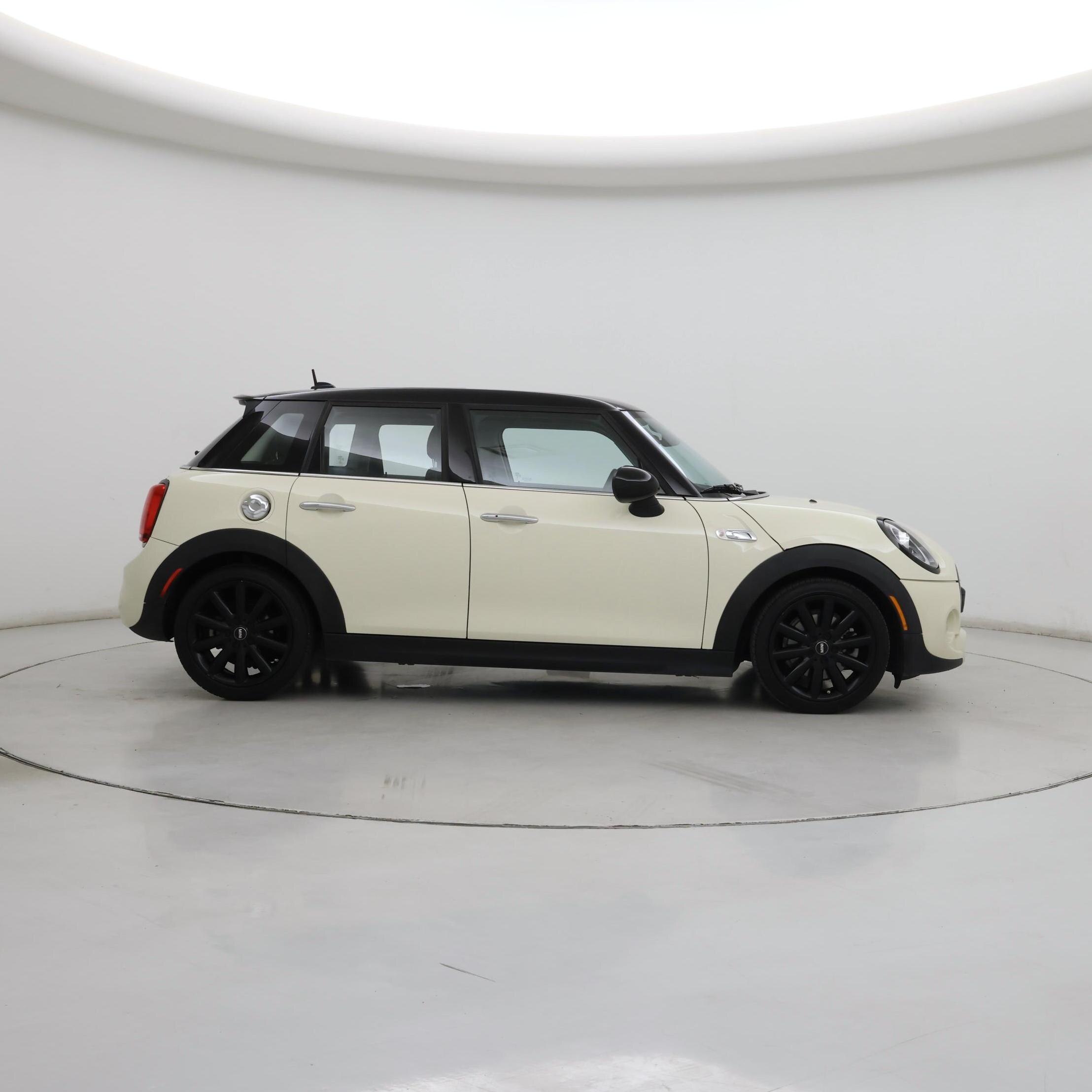 Thumbnail: 2019 MINI Cooper Hardtop - 7