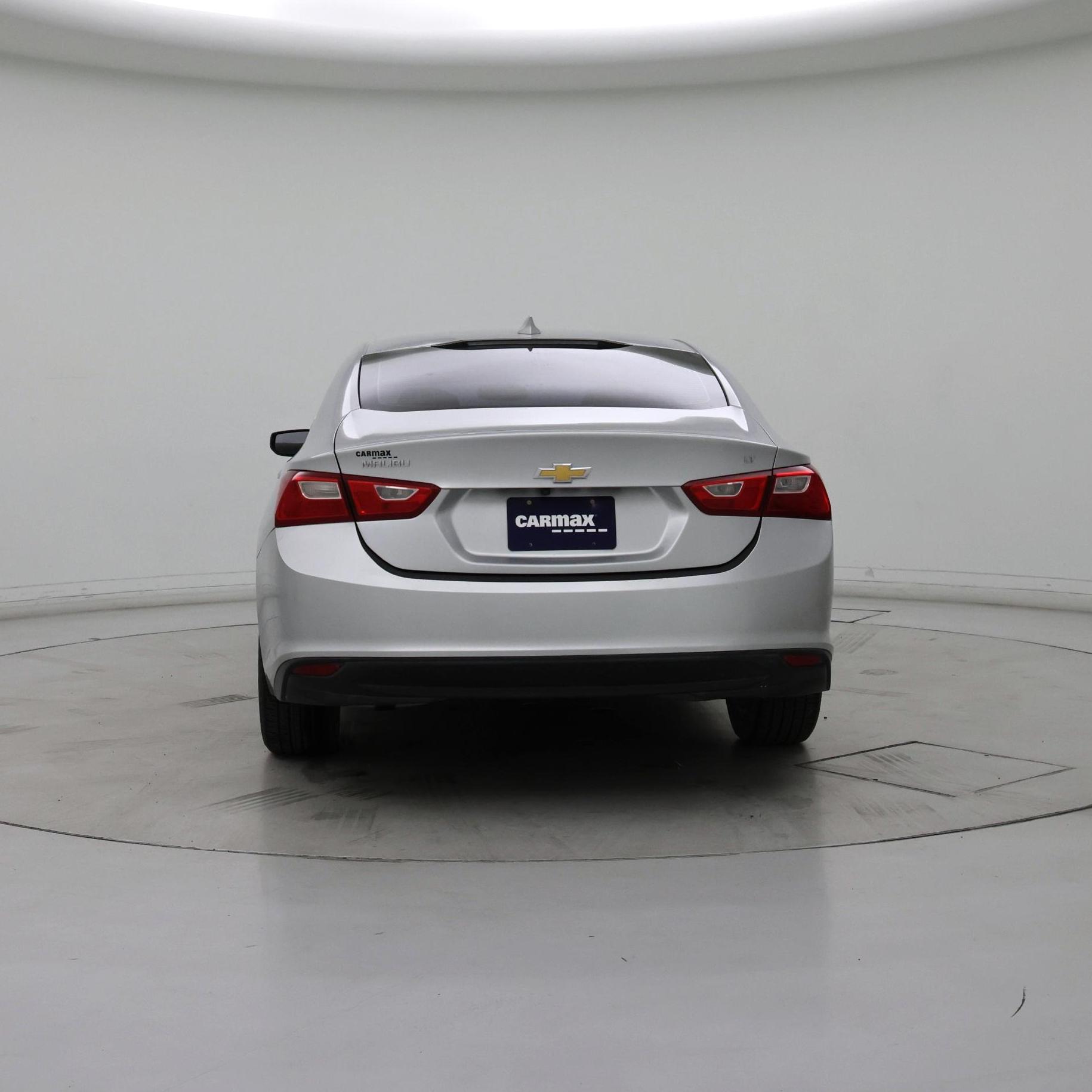 Thumbnail: 2018 Chevrolet Malibu - 6