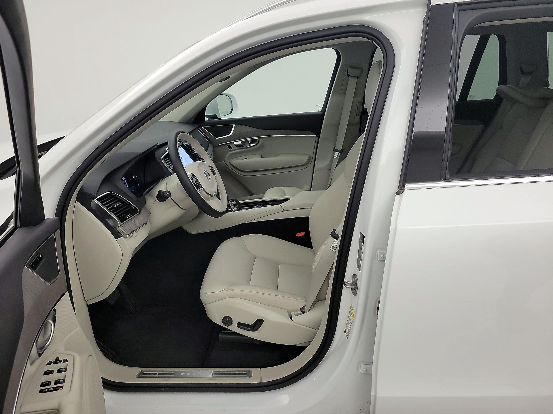 Thumbnail: 2024 Volvo XC90 - 11