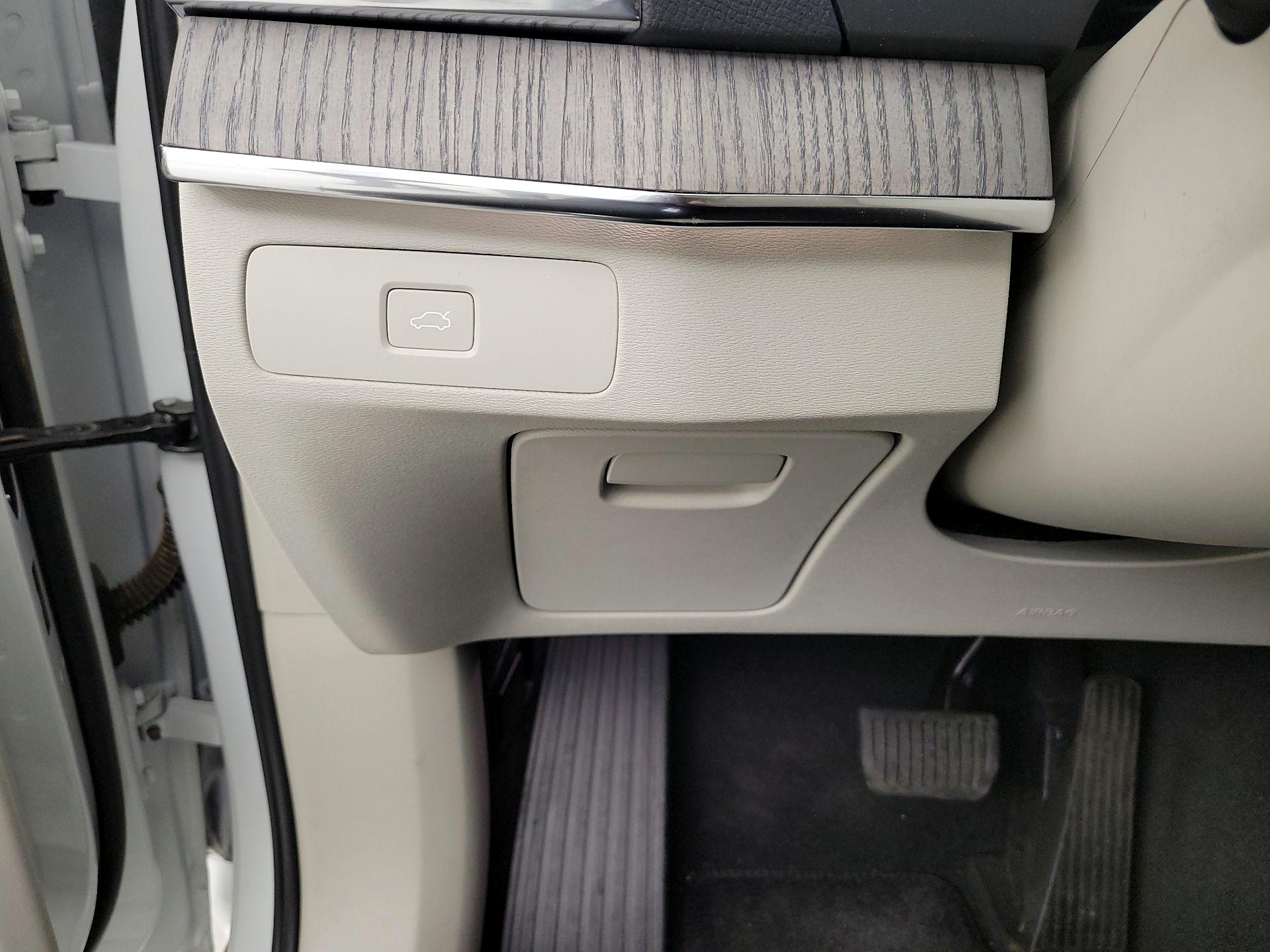 Thumbnail: 2024 Volvo XC90 - 13