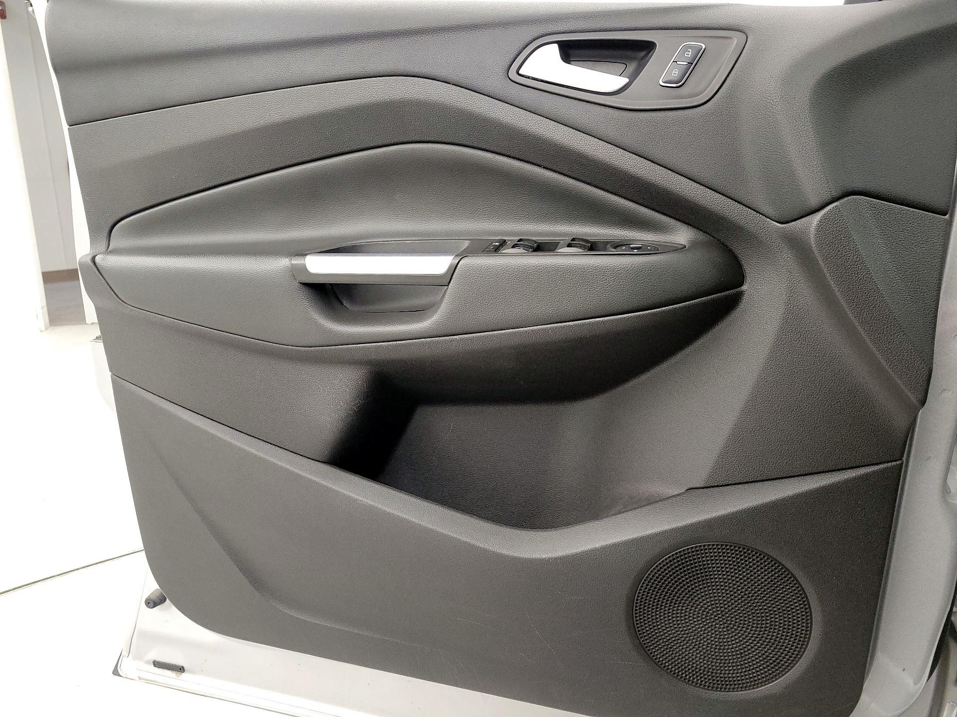 Thumbnail: 2014 Ford Escape - 12