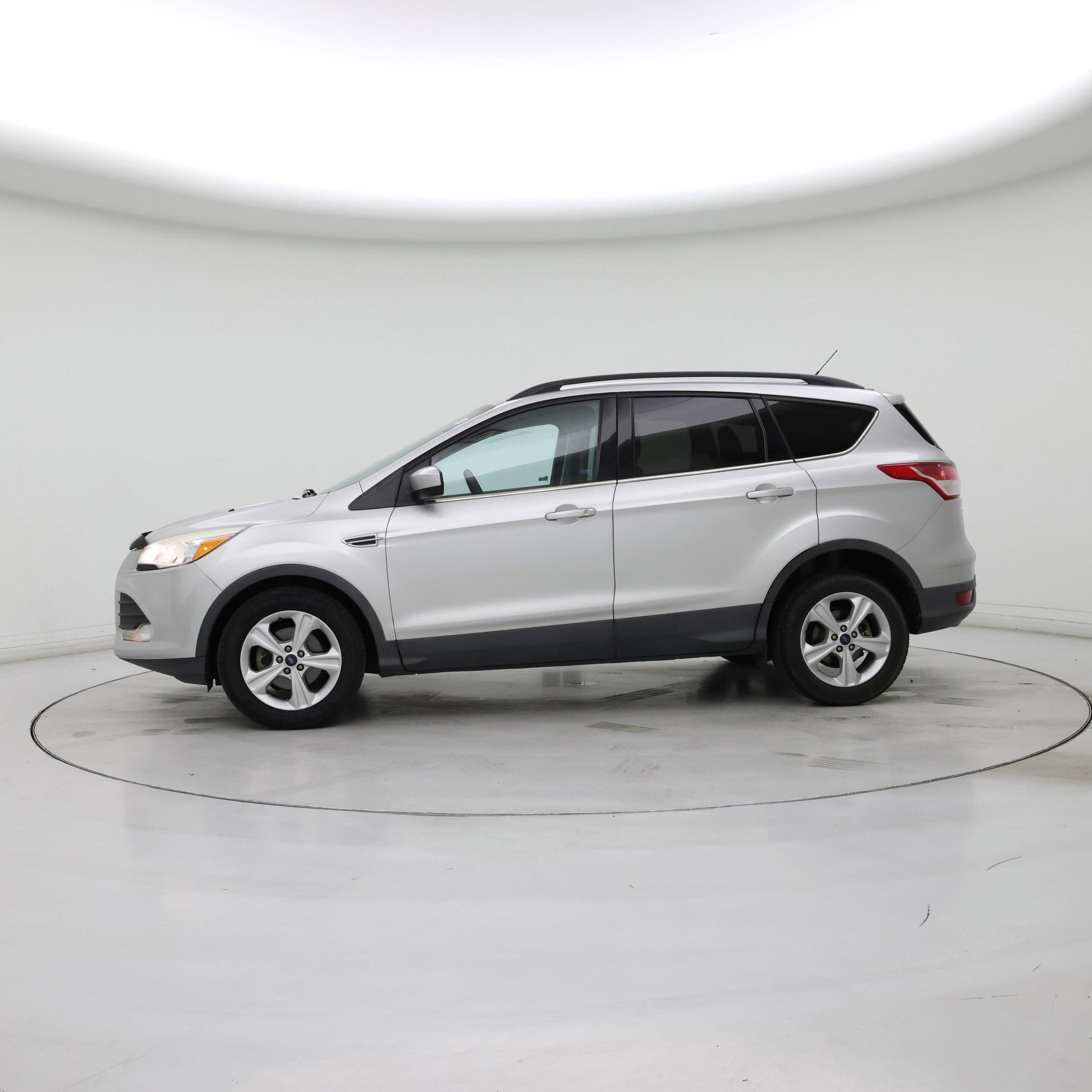 Thumbnail: 2014 Ford Escape - 3