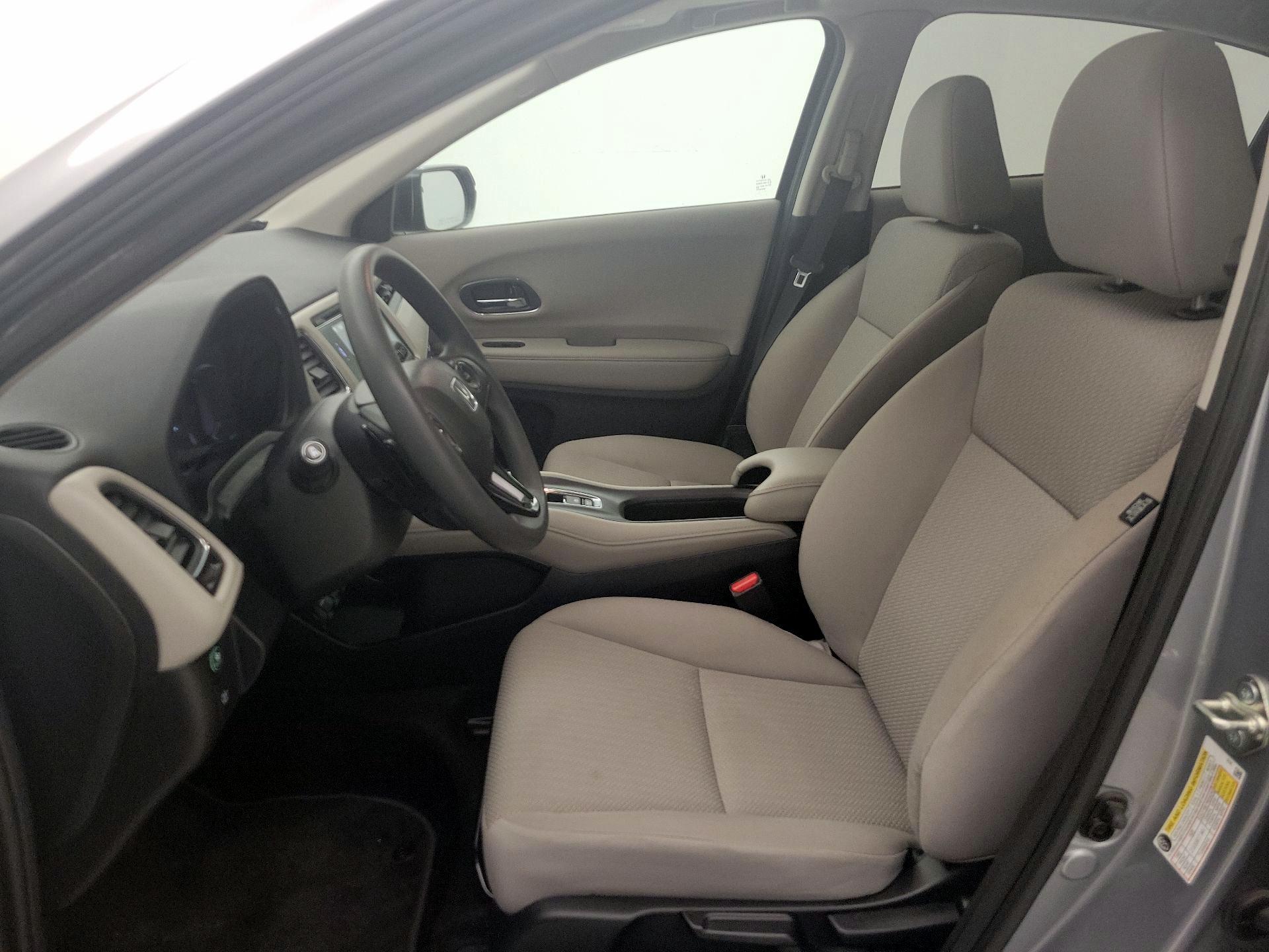 Thumbnail: 2017 Honda HR-V - 11