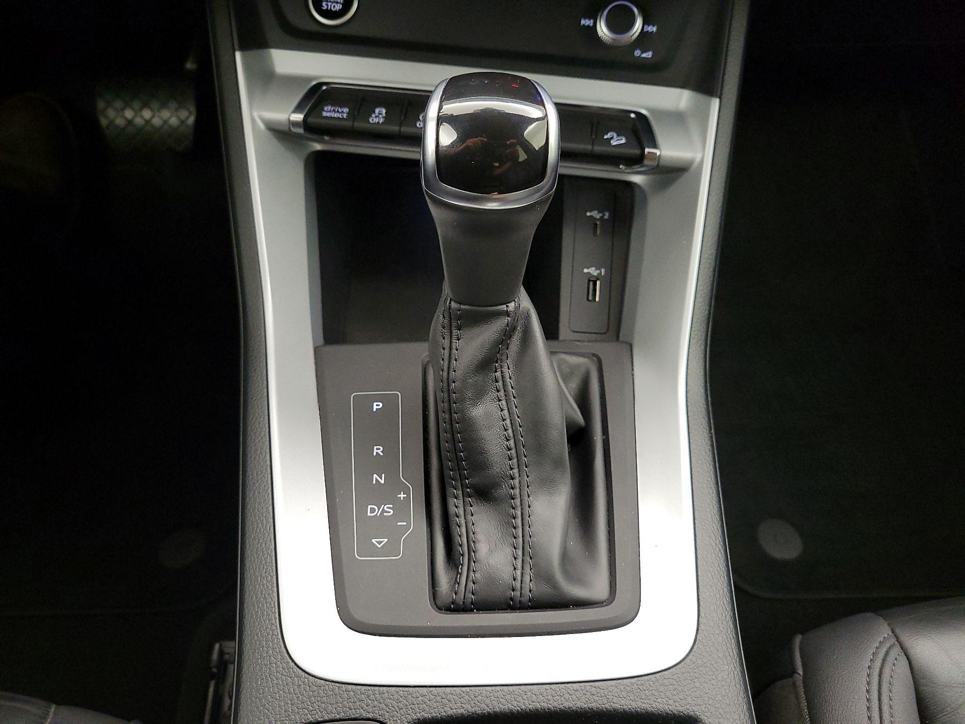 Thumbnail: 2021 Audi Q3 - 17