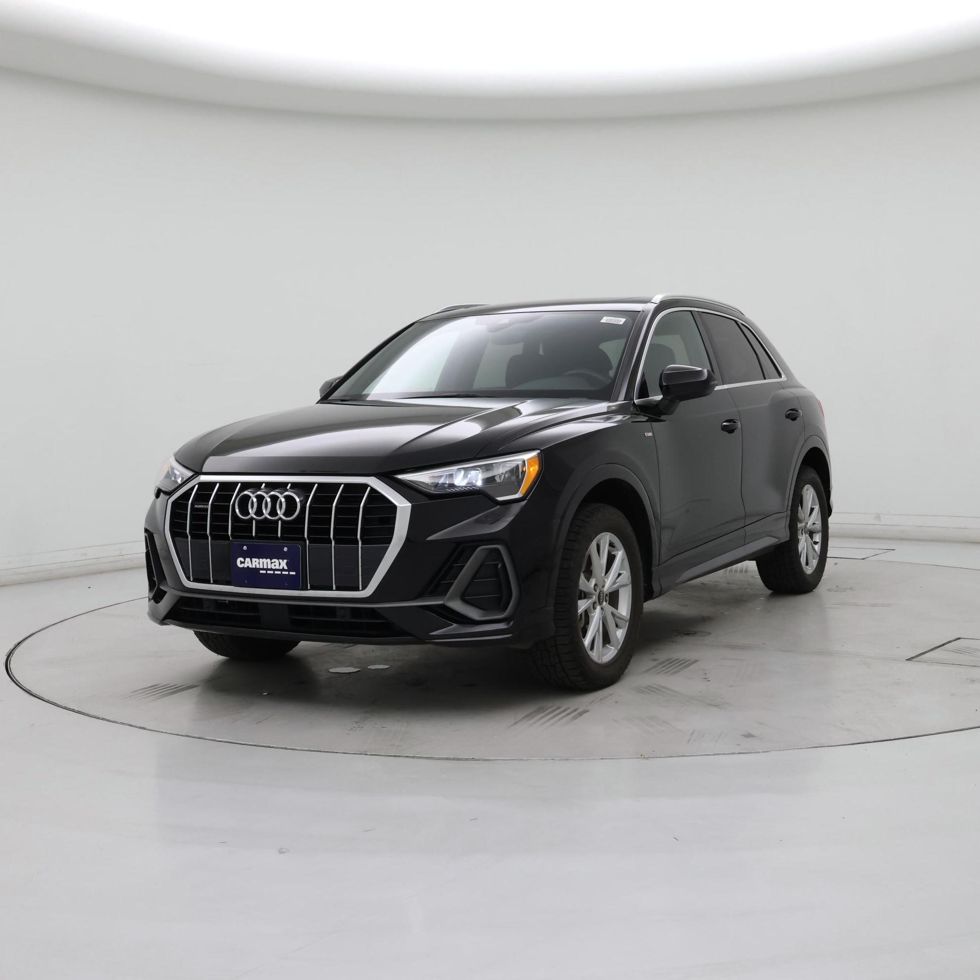 Thumbnail: 2021 Audi Q3 - 4