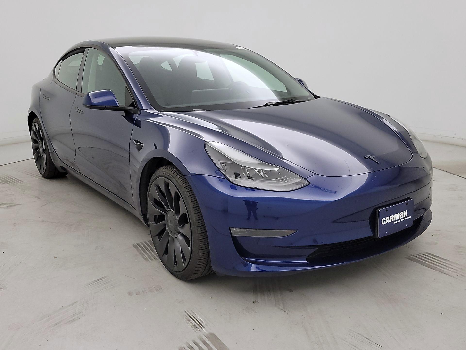 Thumbnail: 2023 Tesla Model 3 - 1
