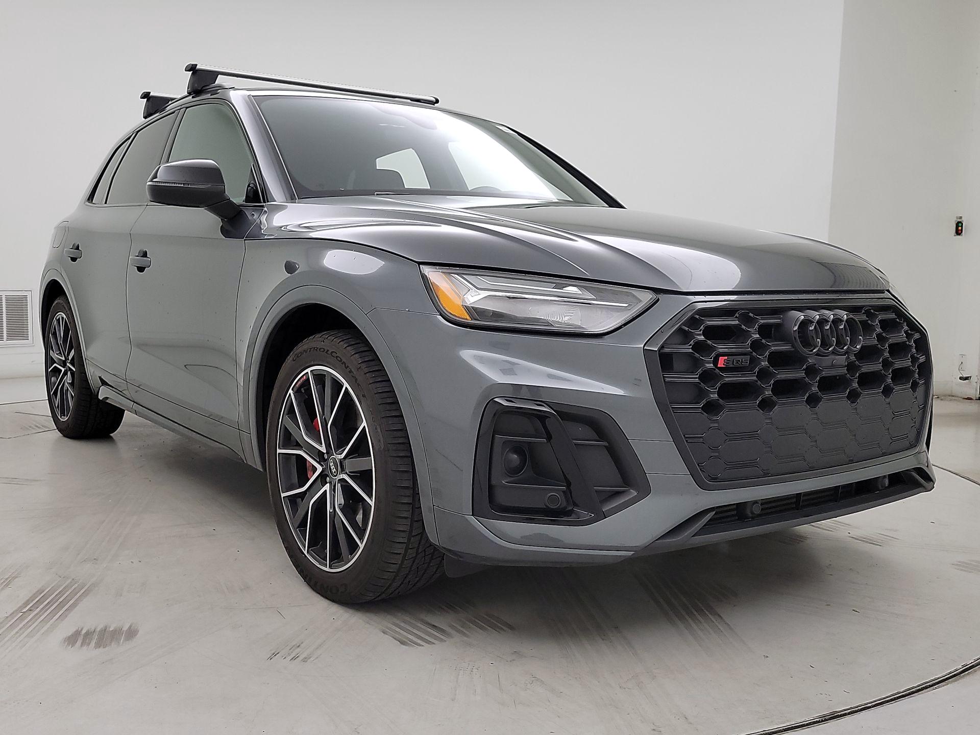 Thumbnail: 2024 Audi SQ5 - 1