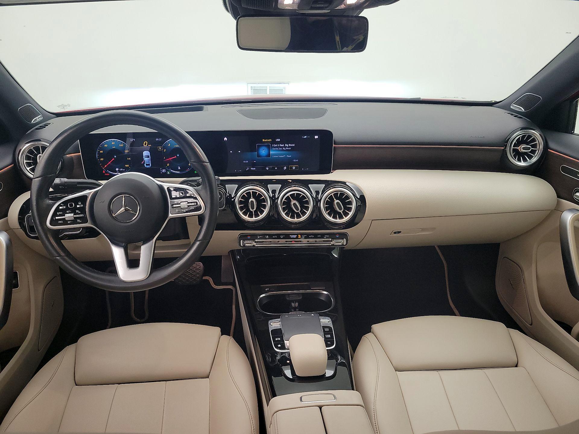 Thumbnail: 2019 Mercedes-Benz A-Class - 9