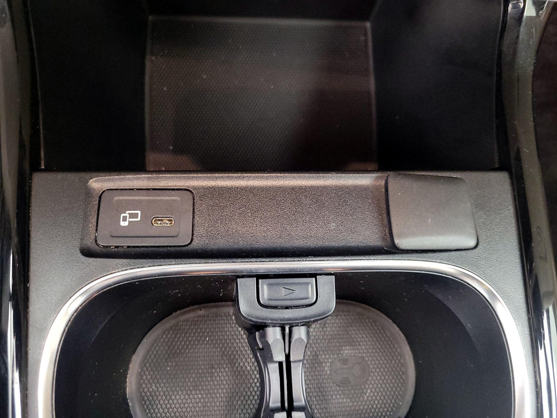 Thumbnail: 2019 Mercedes-Benz A-Class - 18