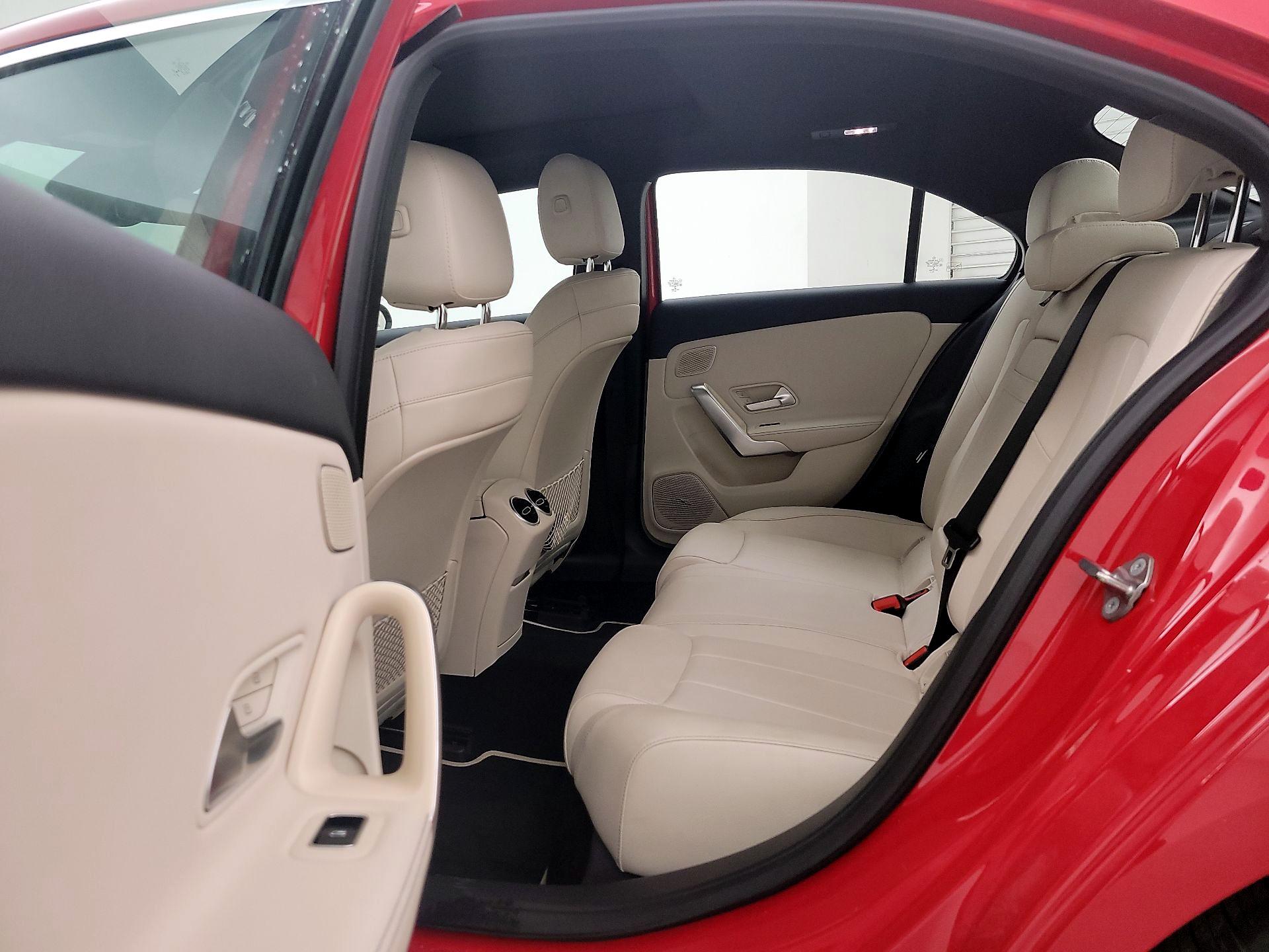 Thumbnail: 2019 Mercedes-Benz A-Class - 19