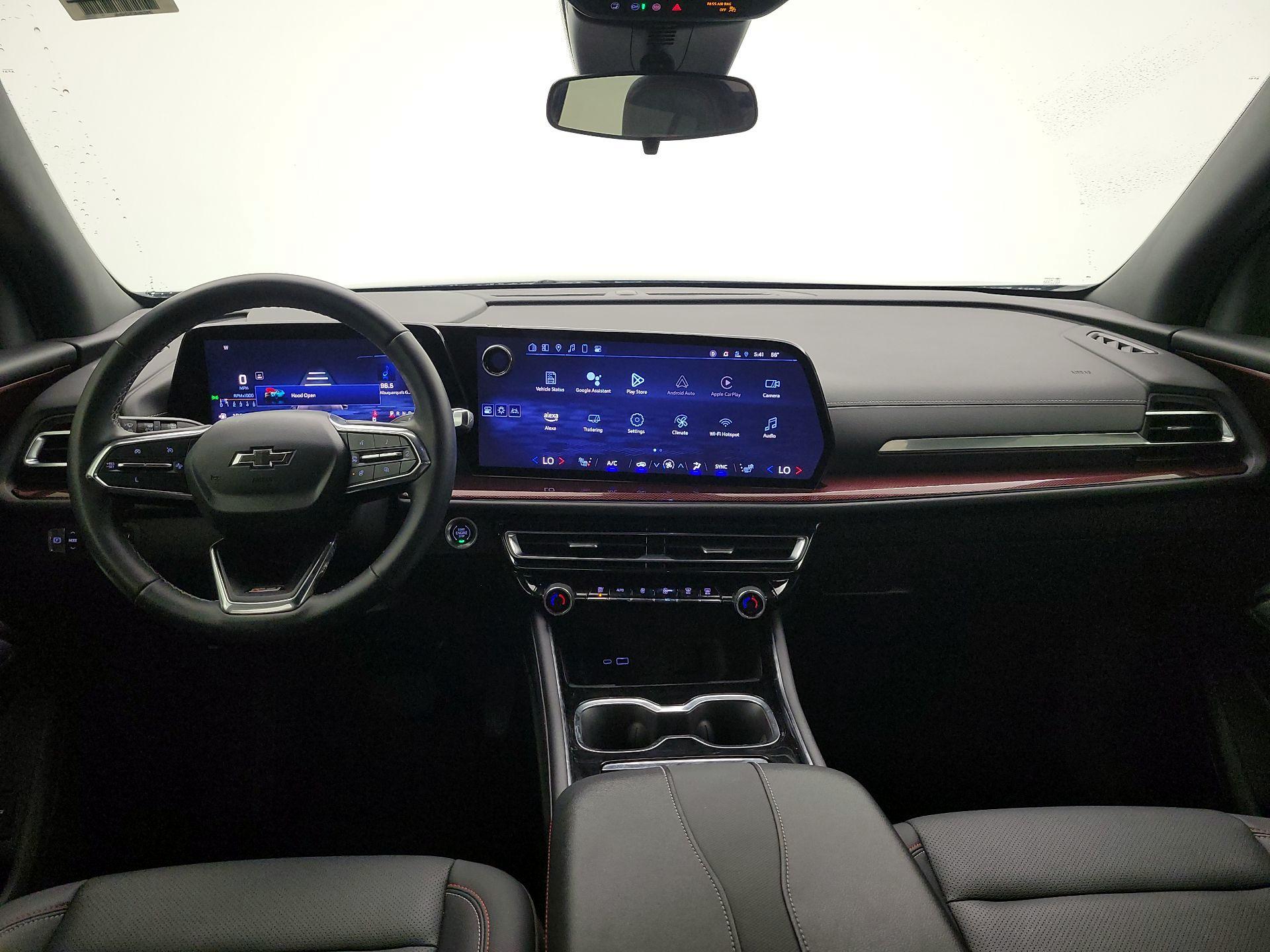 Thumbnail: 2024 Chevrolet Traverse - 9