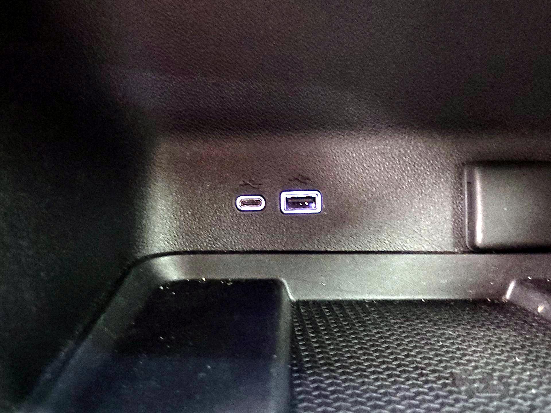 Thumbnail: 2024 Chevrolet Traverse - 18