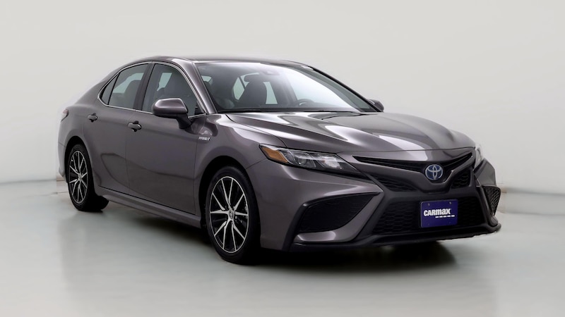 2021 Toyota Camry SE Hero Image