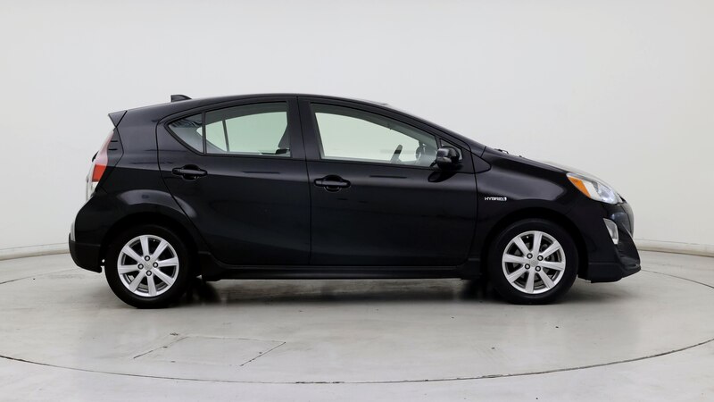 2017 Toyota Prius c Two 7