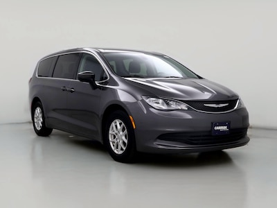 2017 Chrysler Pacifica Touring -
                Maple Shade, NJ