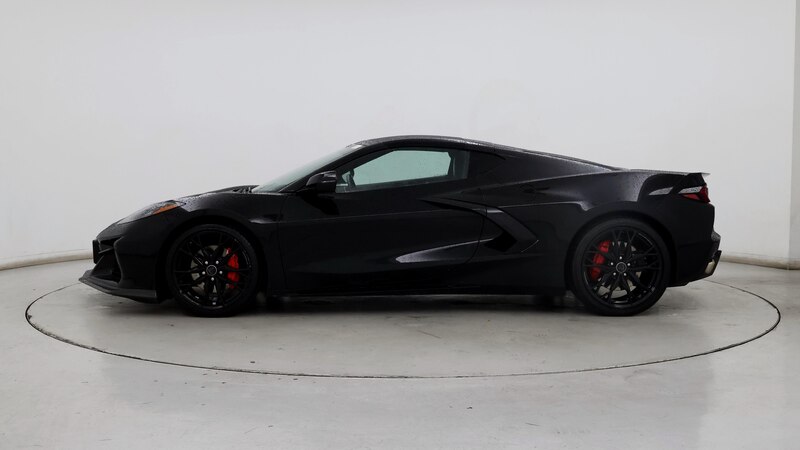 2023 Chevrolet Corvette Stingray 3