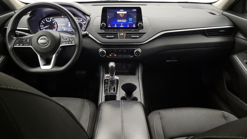 2019 Nissan Altima S 9