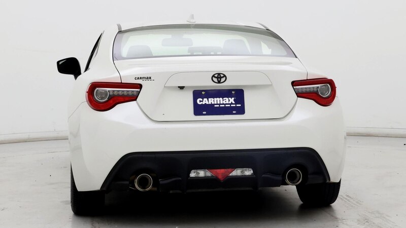 2019 Toyota 86  6