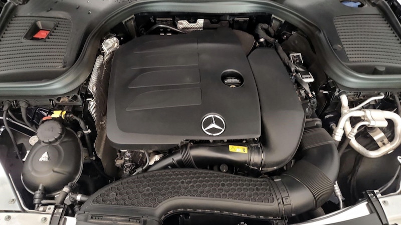 2021 Mercedes-Benz GLC 300 23