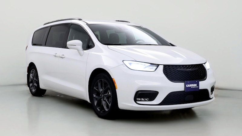 2021 Chrysler Pacifica Touring L Hero Image