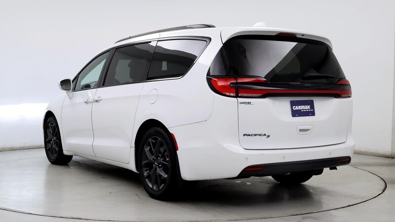 2021 Chrysler Pacifica Touring L 2