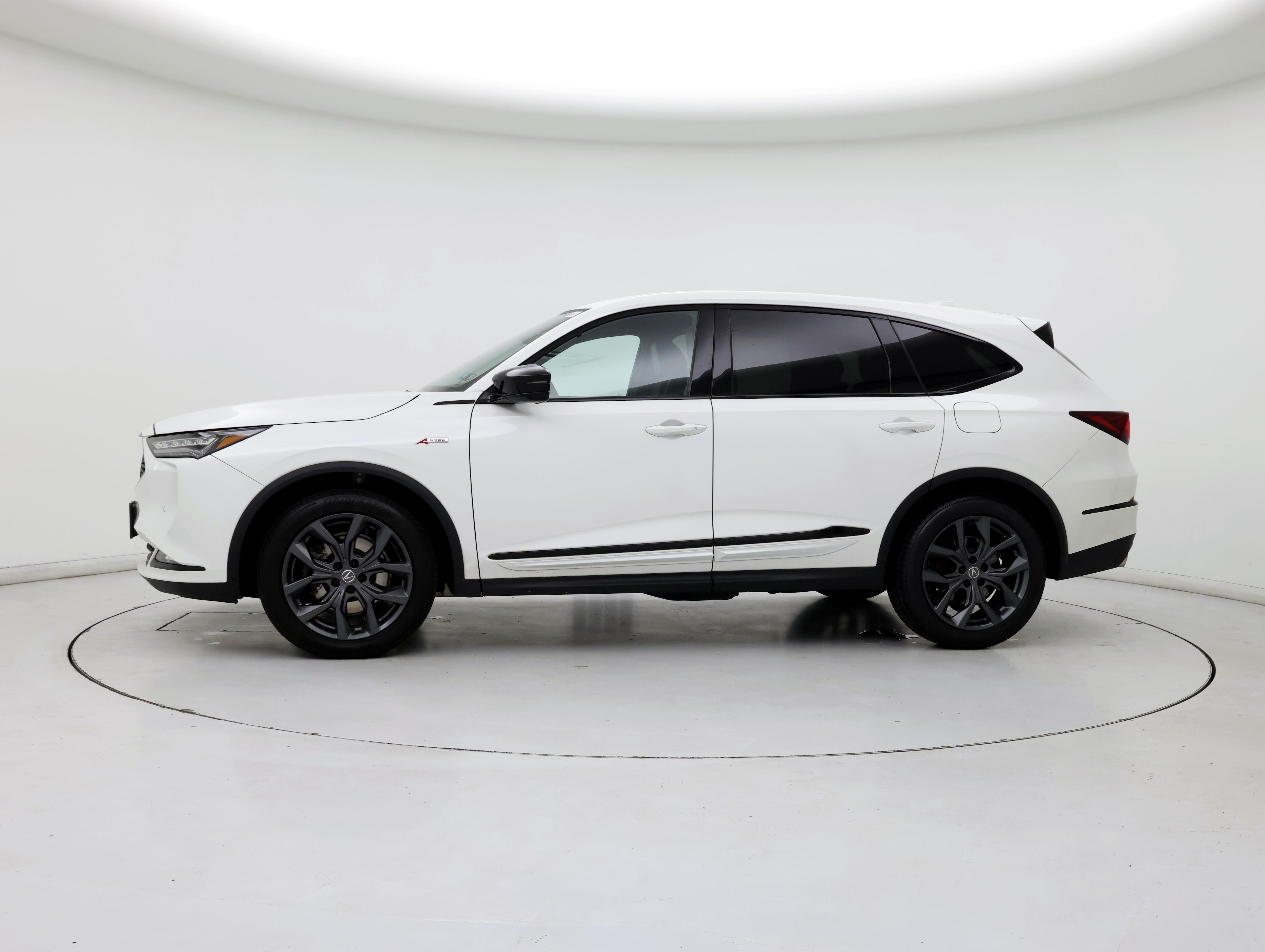 Thumbnail: 2022 Acura MDX - 3