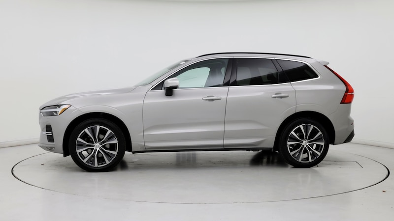 2022 Volvo XC60 B5 Momentum 3