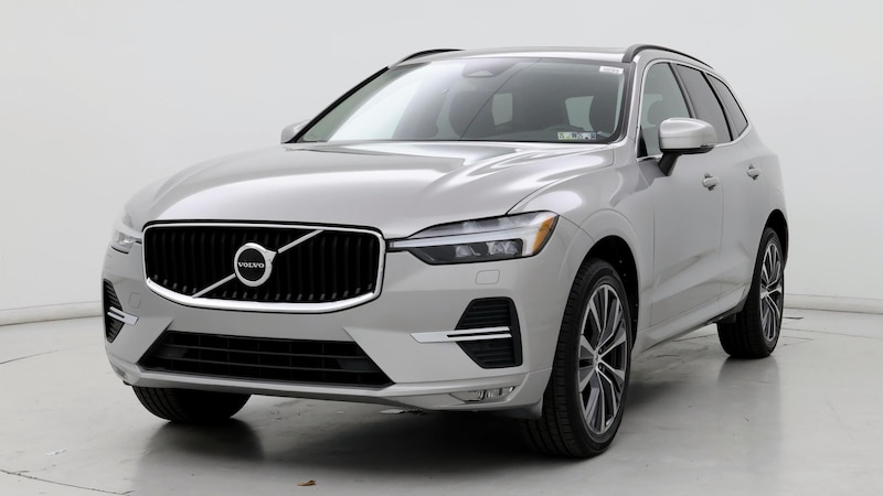 2022 Volvo XC60 B5 Momentum 4