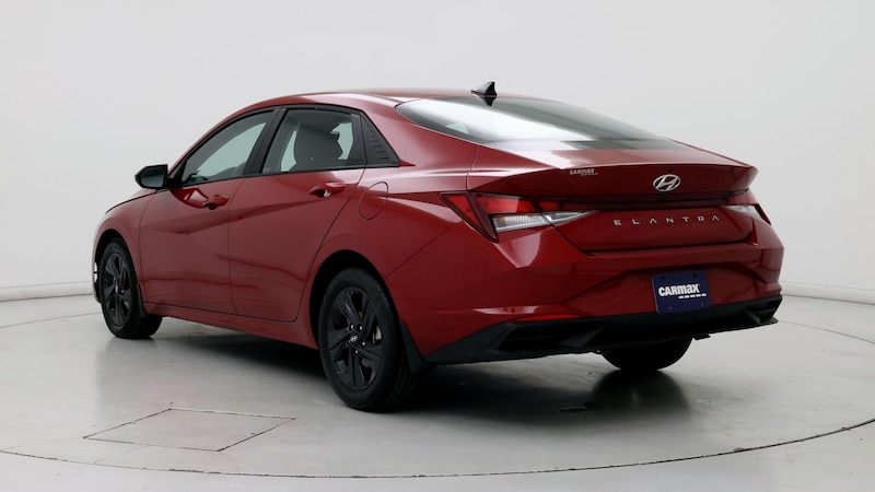 2023 Hyundai Elantra SEL 2