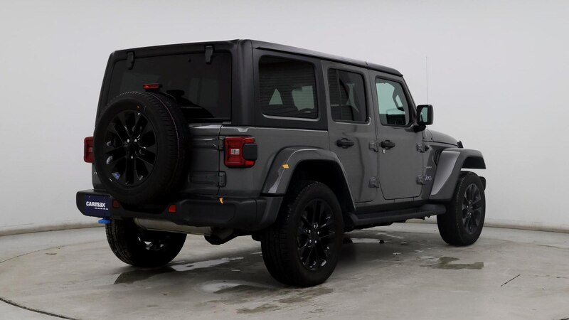 2023 Jeep Wrangler Unlimited Sahara 8