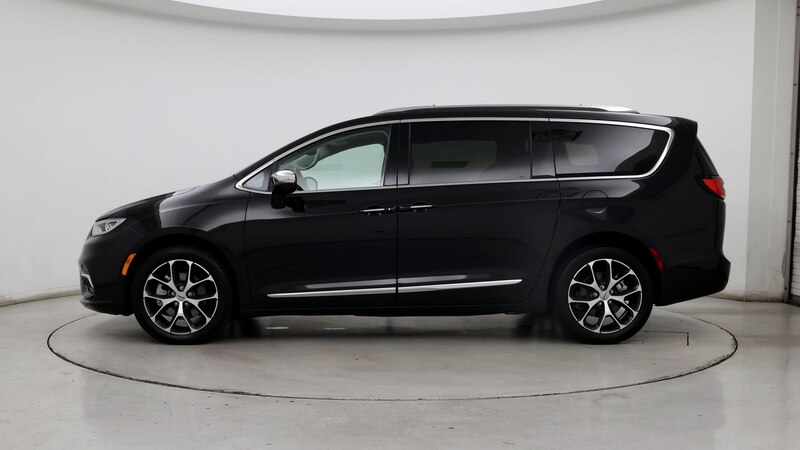 2021 Chrysler Pacifica Limited 3