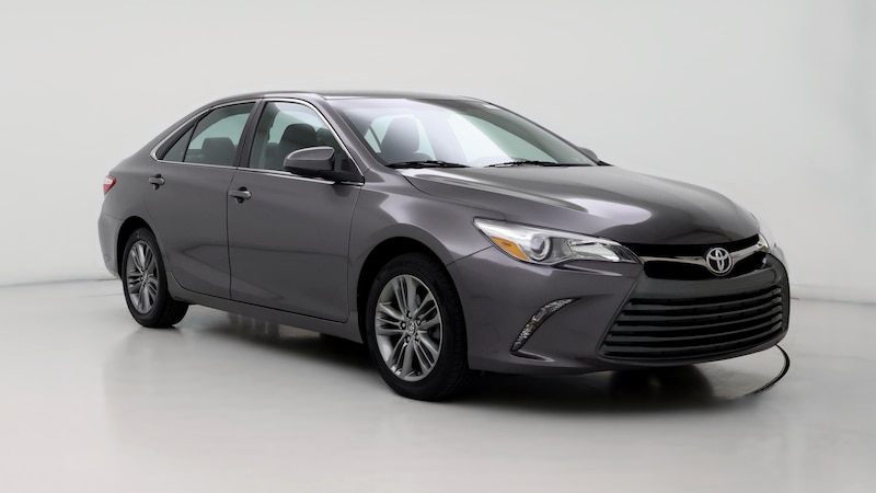 2017 Toyota Camry SE Hero Image