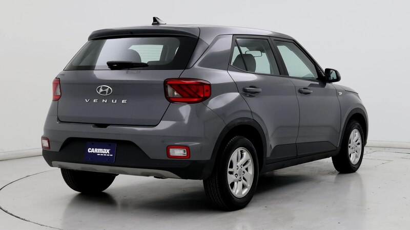 2022 Hyundai Venue SE 8