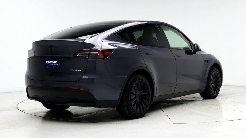 2023 Tesla Model Y Long Range 8