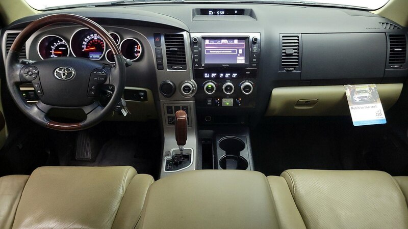 2013 Toyota Sequoia Platinum 9